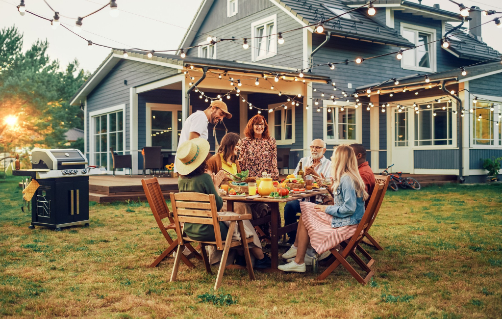 backyard summer party