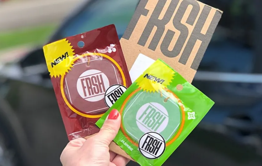 using frsh car air freshener