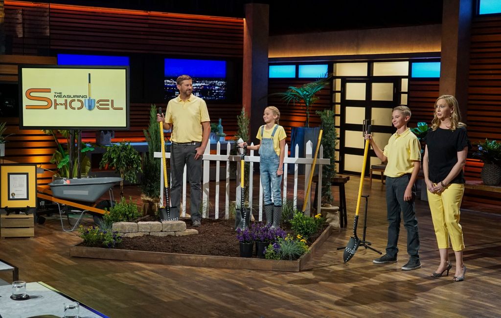 founder-of-the-measuring-shovel-at-shark-tank