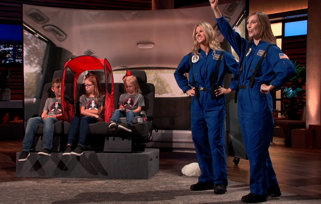 founders-of-space-traveller-pitching-on-shark-tank