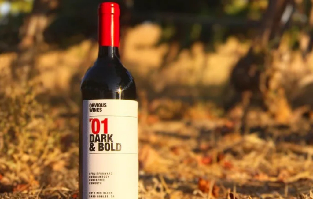 dark and bold wine