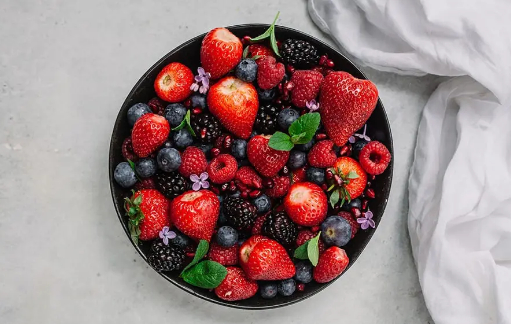 bowl of berries