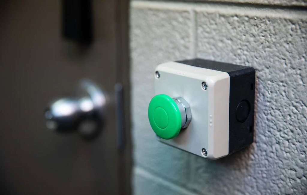 HAVEN lock alarm button