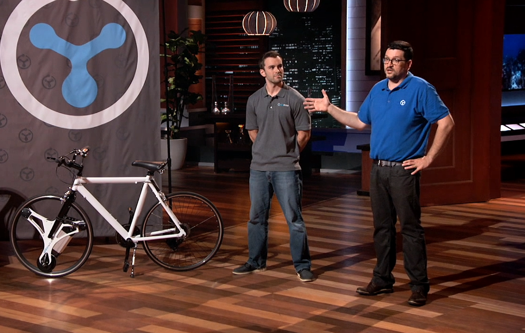 founders-of-geoorbital-pitching-on-shark-tank