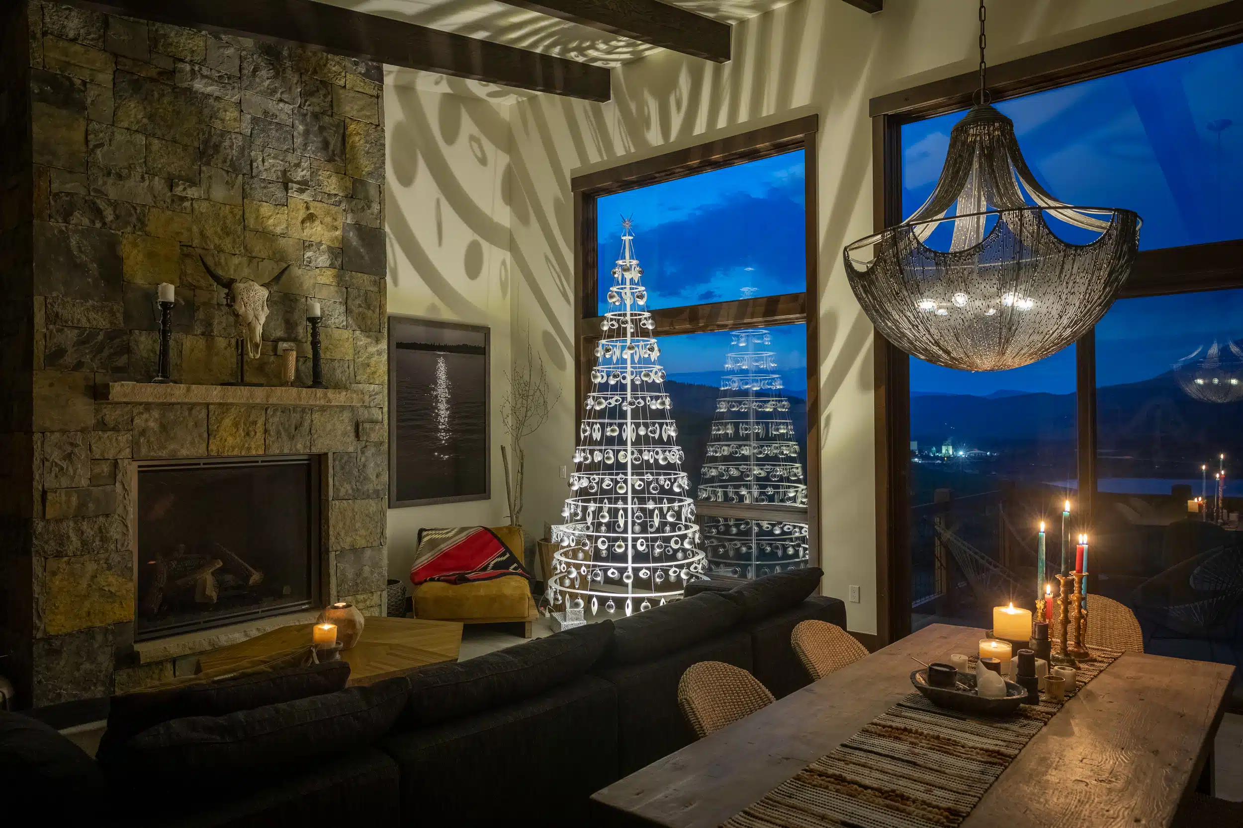 modern-christmas-trees-at-home