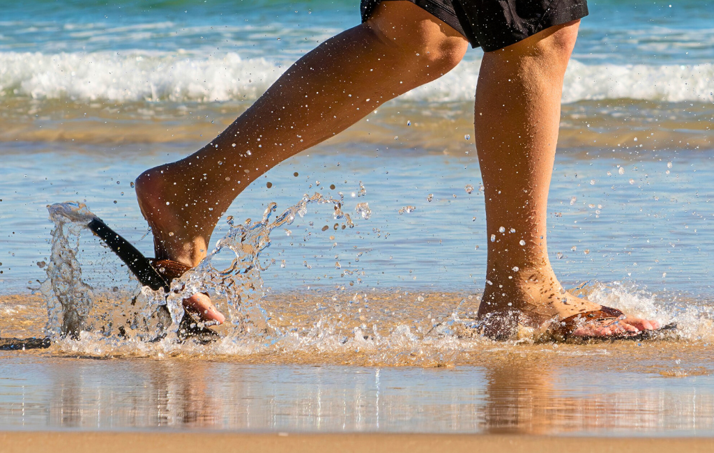 combat-flip-flops-at-the-beach