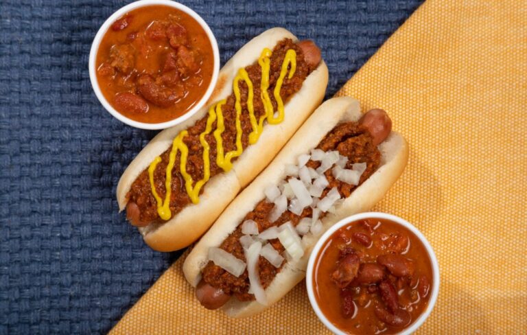 custard-stand-hot-dog-chili