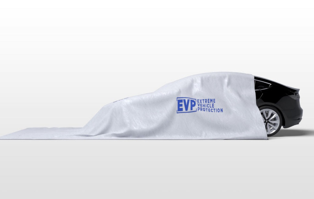 extreme-vehicle-protection-flood-protection-bag-for-cars