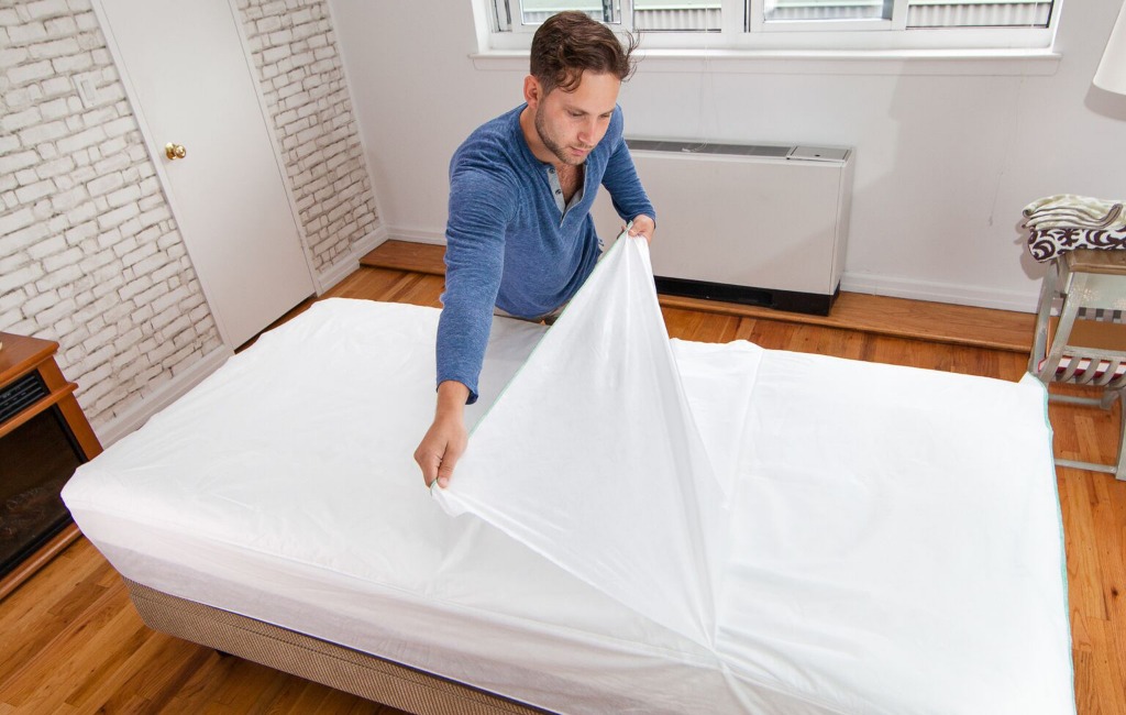 peeling-away-afresheet-disposable-layered-bed-sheets