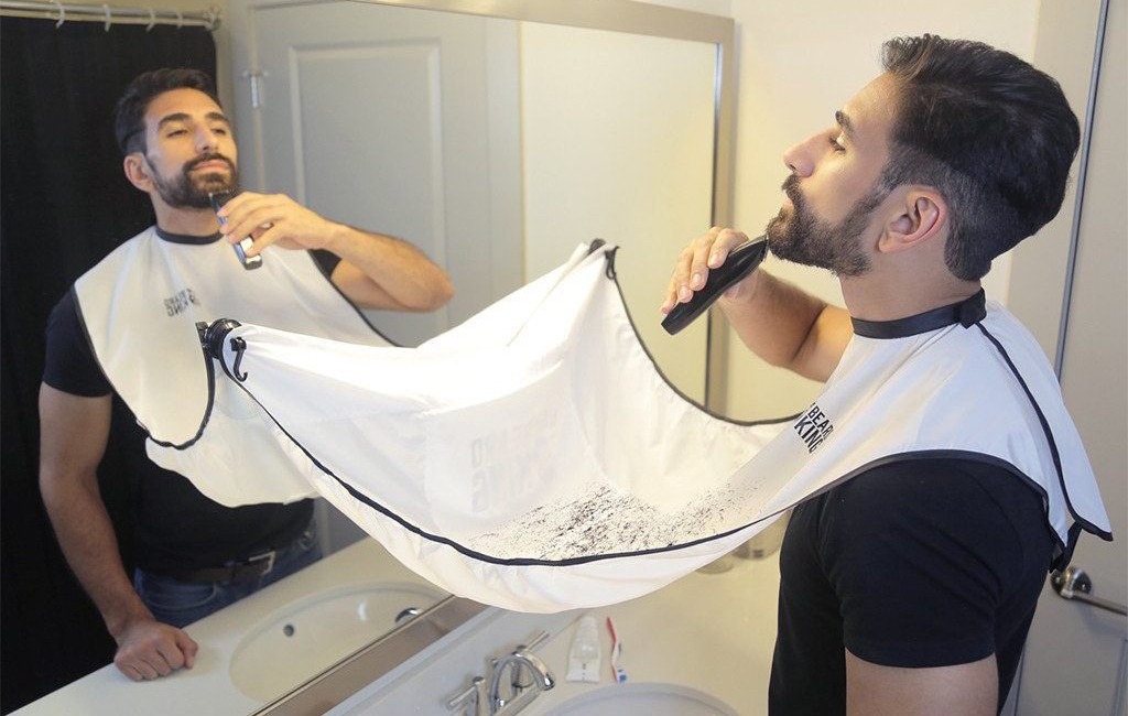 using-beard-king-beard-bib-apron