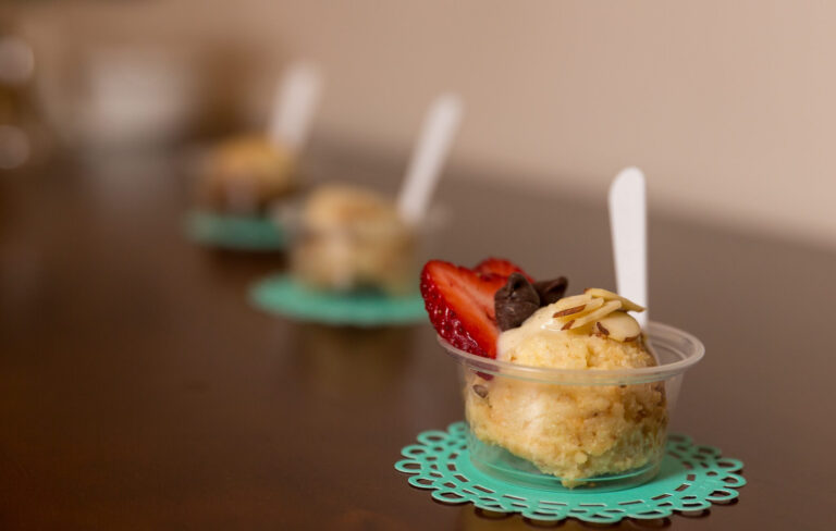 Schulzies Bread Pudding in bowl