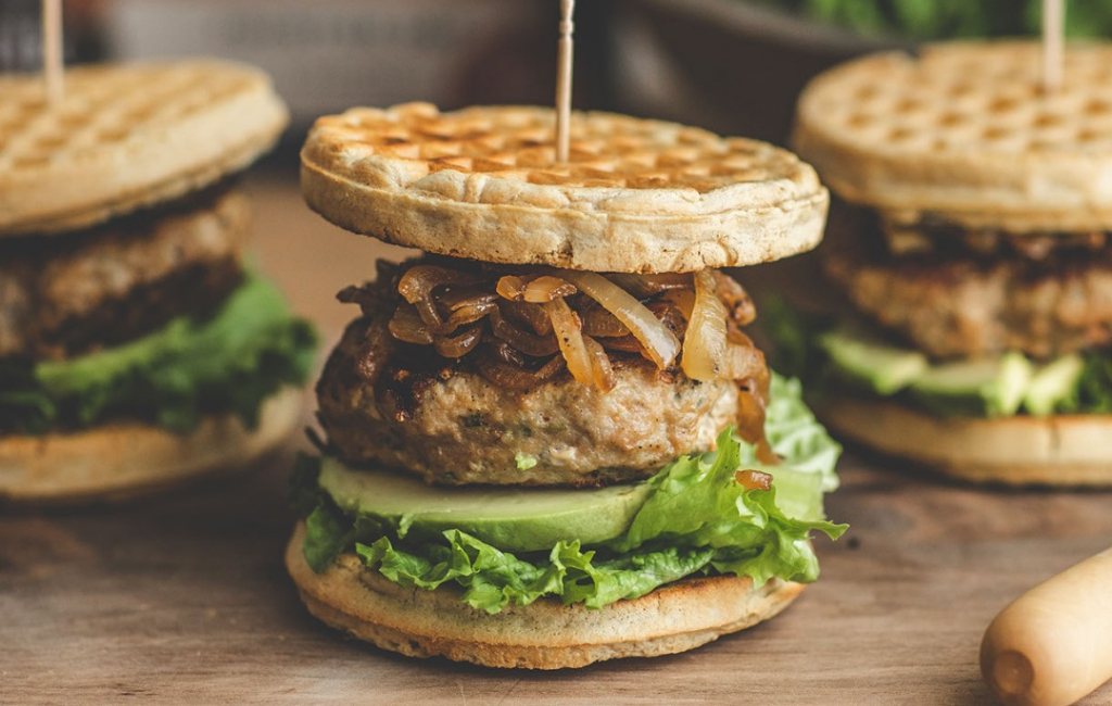 burgers-inside-wafles