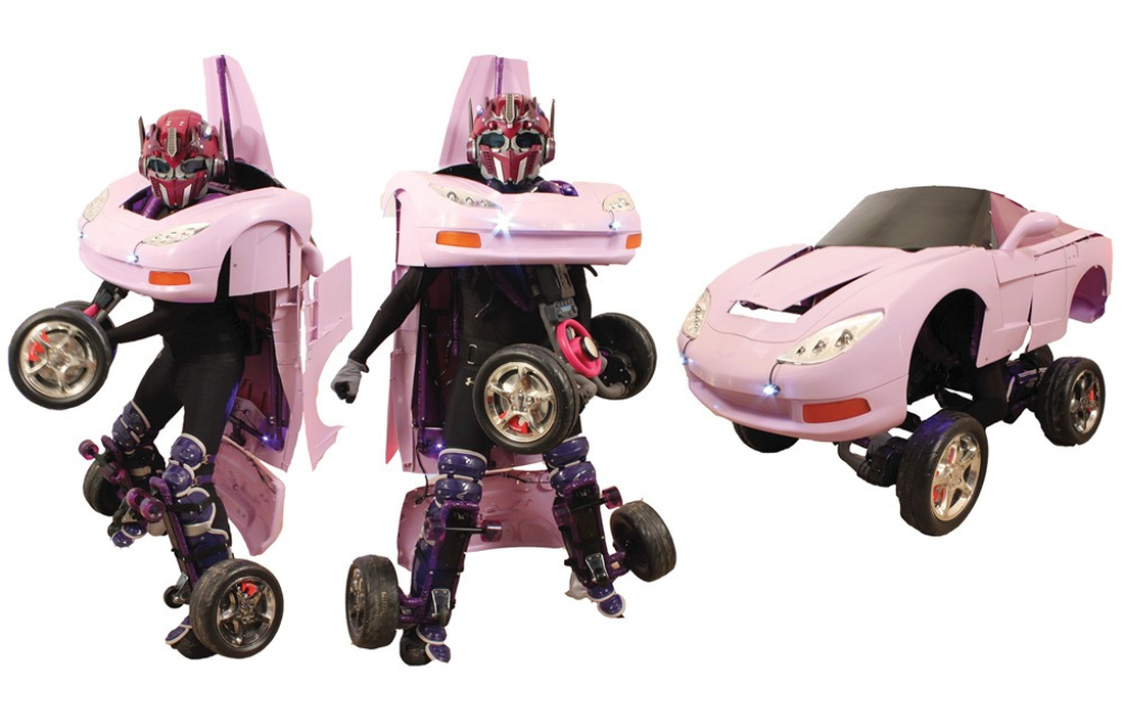 drivesuit-in-pink-car