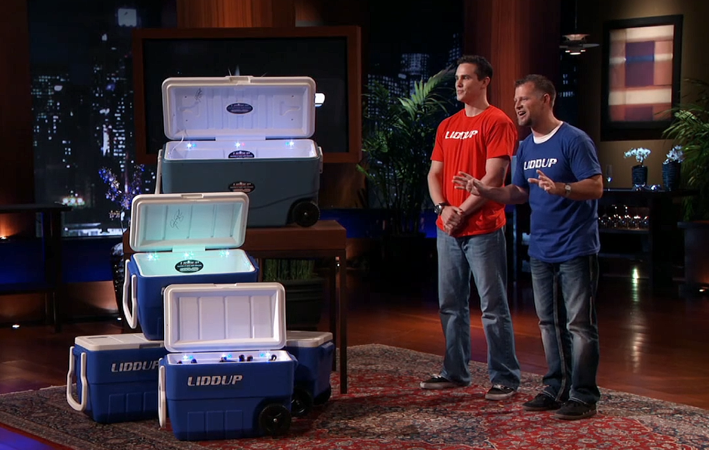 founders-of-liddup-coolers-pitching-on-shark-tank