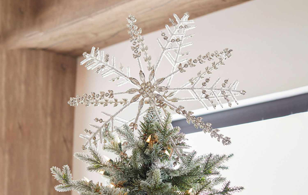 jeweled-snowflake-tree-topper