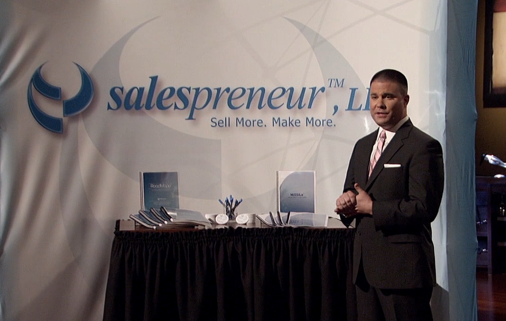 founder-of-salepreneur-pitching-on-shark-tank