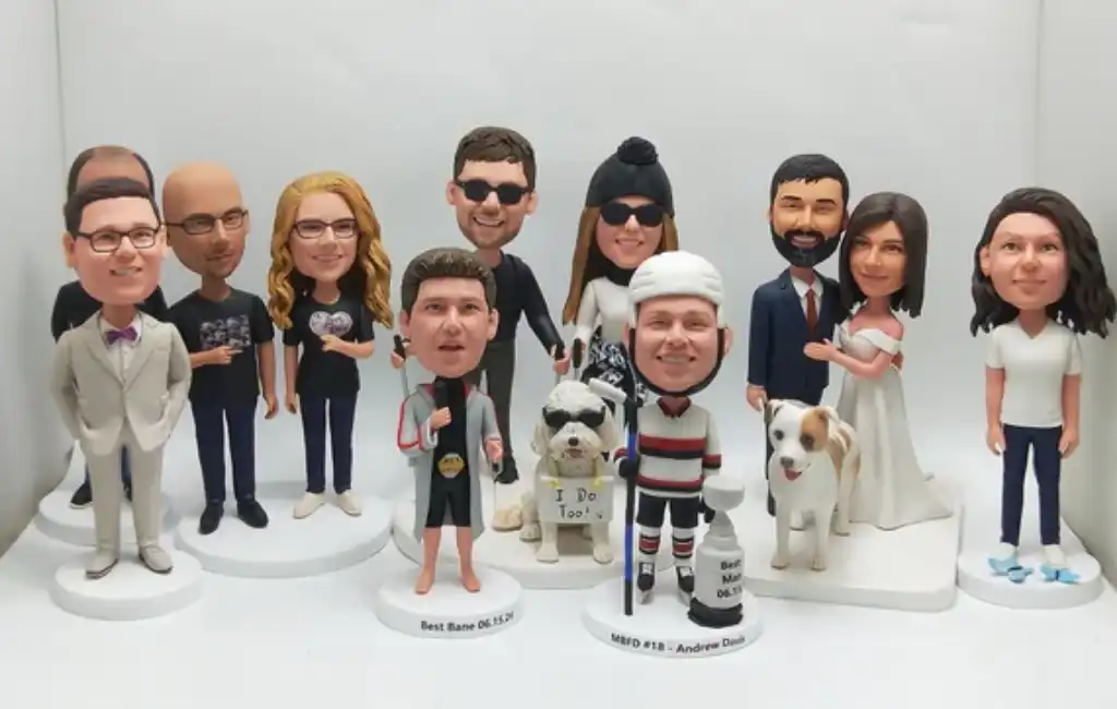 bobblehead-figures