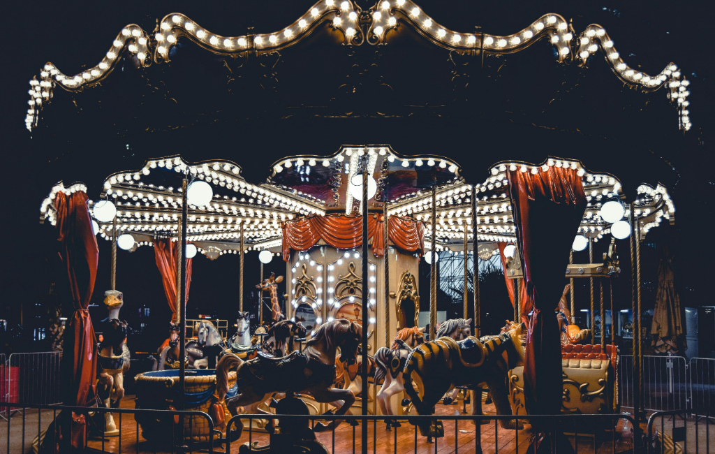 carousel-fun-park